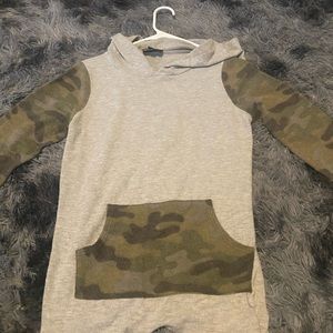 SUPER SOFT HOODED LONG SLEEVE CAMO SHIRT!